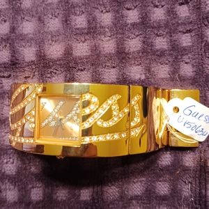 GUESS GOLD WATCH WITH CRYSTALS